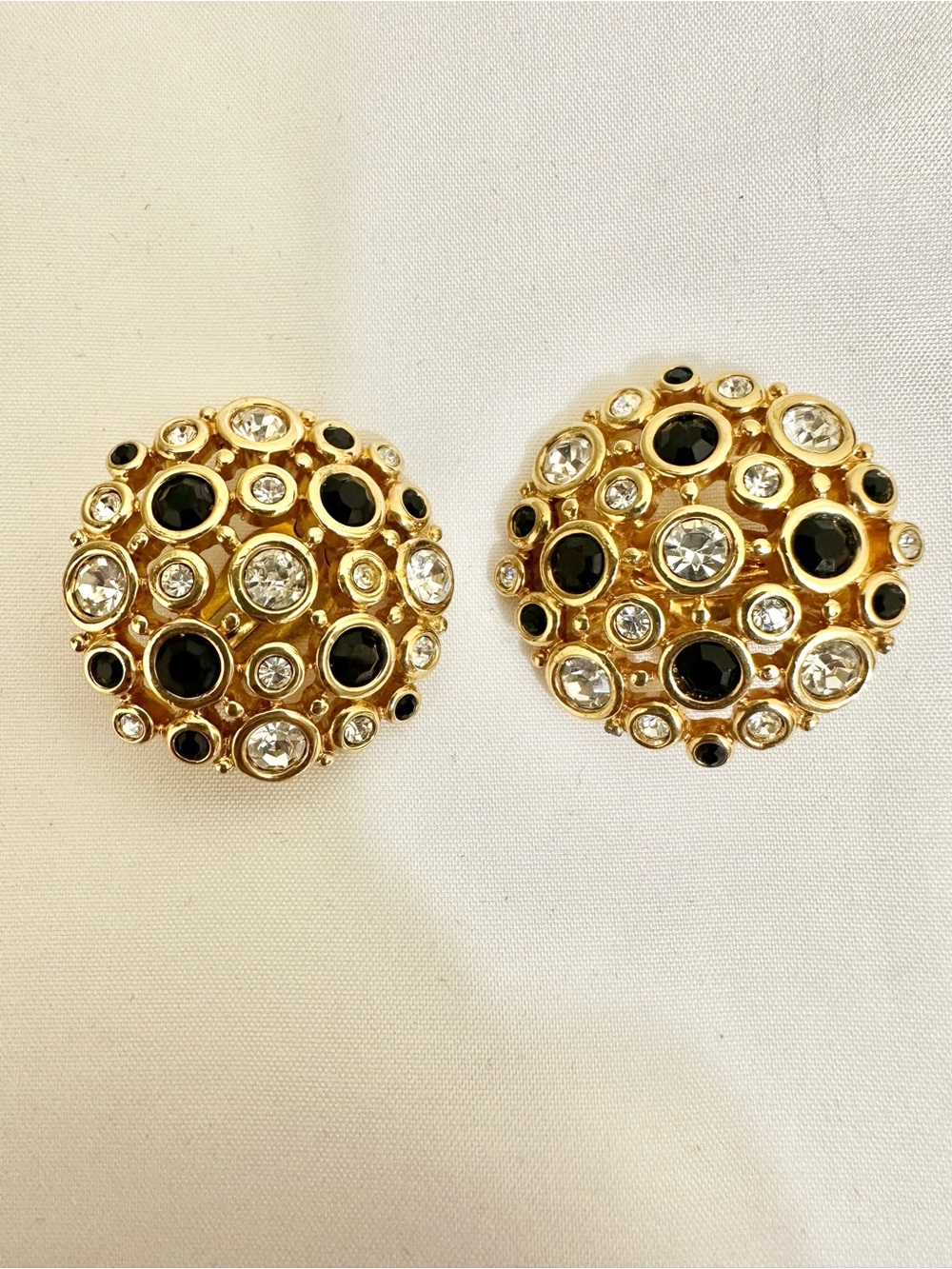 Vintage Swarovski Gold-Tone Black & Clear Crystal Dome Earrings. READ DETAILS!